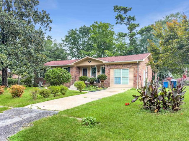 103 Wren Court, Summerville, SC 29485