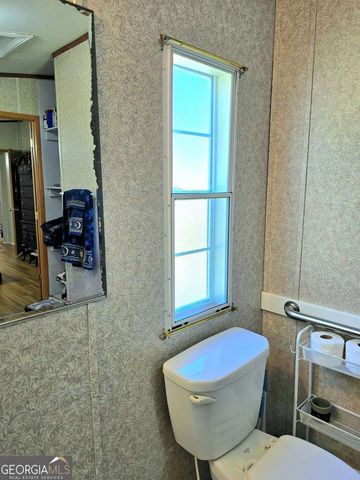 186 Justice Avenue, Fitzgerald, GA 31750