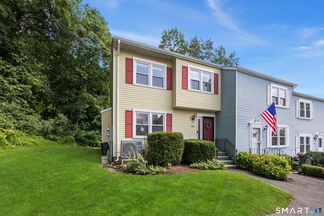 55 Mill Plain Road 12-1, Danbury, CT 06811