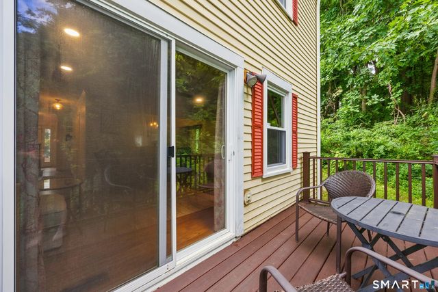 55 Mill Plain Road 12-1, Danbury, CT 06811