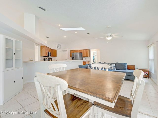 654 Sheridan Woods Drive, Melbourne, FL 32904