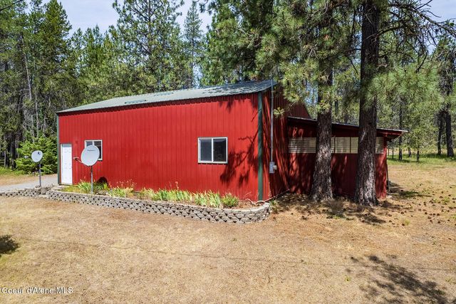1246 Blanchard Cutoff, Blanchard, ID 83804