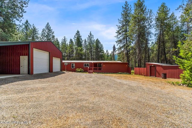 1246 Blanchard Cutoff, Blanchard, ID 83804