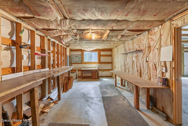 1246 Blanchard Cutoff, Blanchard, ID 83804