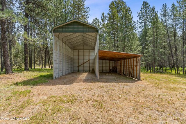 1246 Blanchard Cutoff, Blanchard, ID 83804