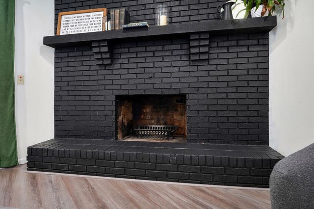 1410 S Briar Avenue, Springfield, MO 65809