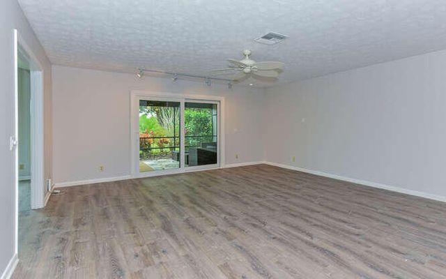 12698 SE Cascades Court, Hobe Sound, FL 33455