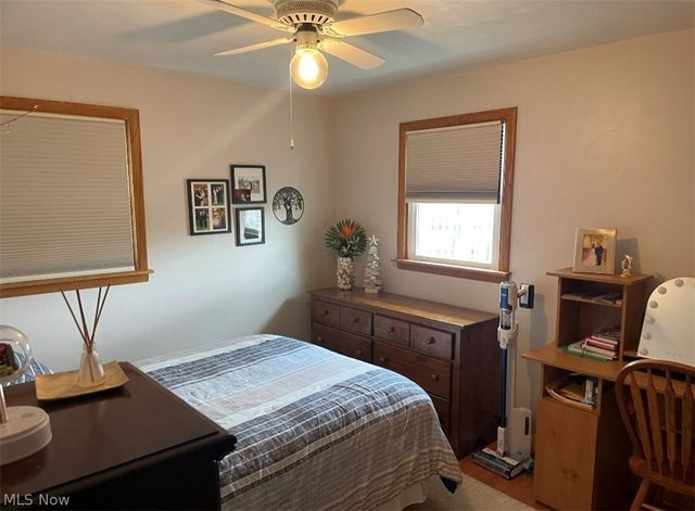 447 W Omar Street, Struthers, OH 44471