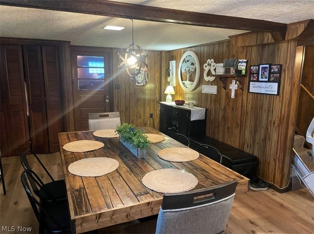 447 W Omar Street, Struthers, OH 44471
