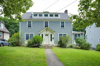 72 Richardson Road, Belmont, MA 02478