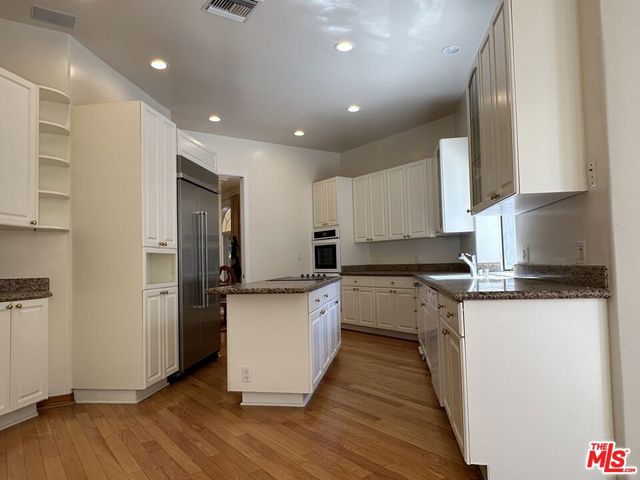 623 Palisades Avenue, Santa Monica, CA 90402