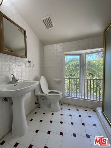 623 Palisades Avenue, Santa Monica, CA 90402