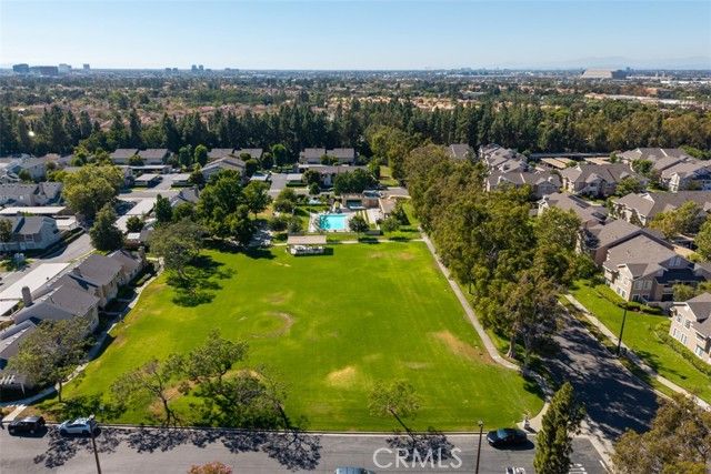 12 Woodleaf, Irvine, CA 92614