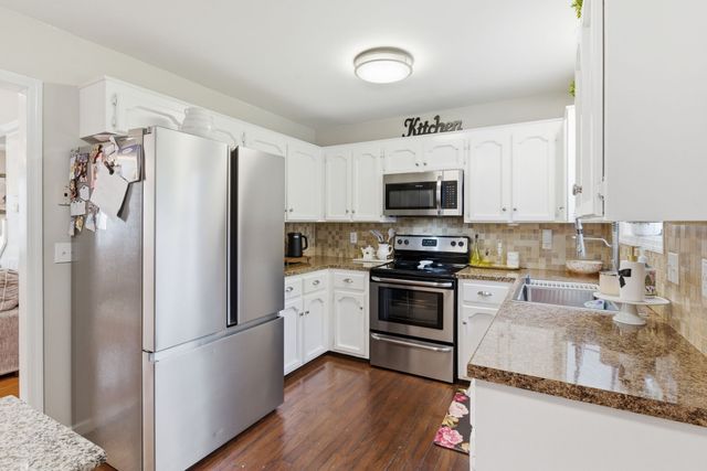 1140 Campbell Rd, Goodlettsville, TN 37072