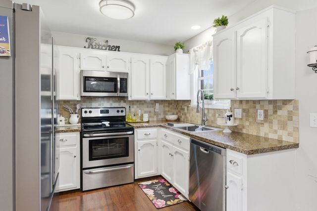 1140 Campbell Rd, Goodlettsville, TN 37072