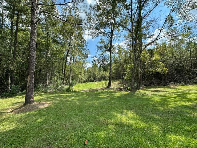 90 Parish Rd., Sumrall, MS 39482