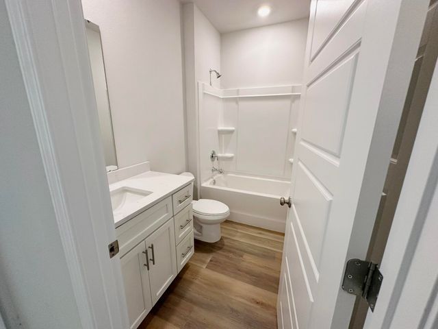 90 Parish Rd., Sumrall, MS 39482