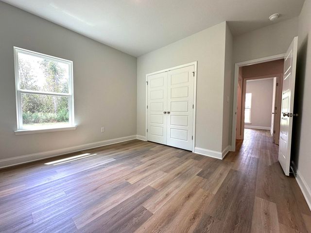 90 Parish Rd., Sumrall, MS 39482