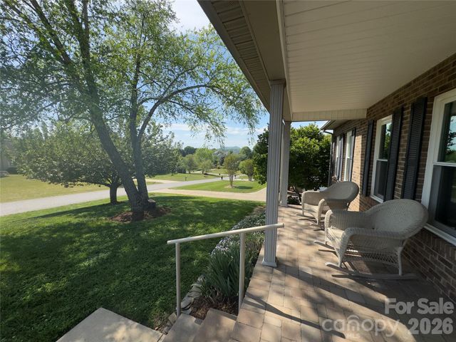 4946 Butner Drive, Hickory, NC 28602