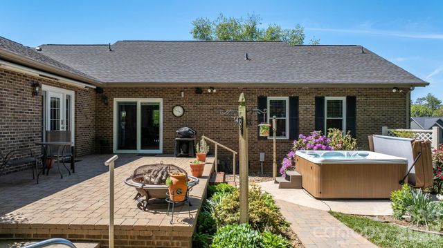4946 Butner Drive, Hickory, NC 28602