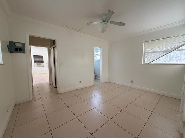 2438 Thomas Street 3, Hollywood, FL 33020