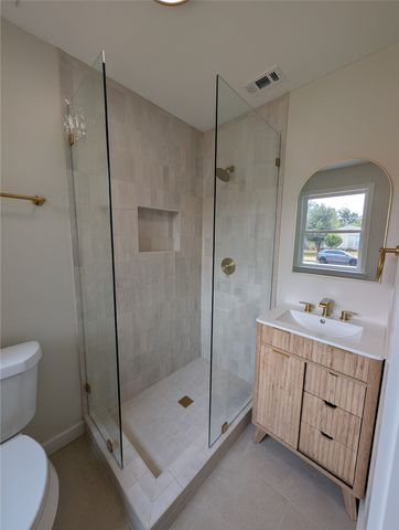2807 Andrea Lane, Dallas, TX 75228