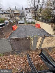 1750 N BODINE ST, Philadelphia, PA 19122