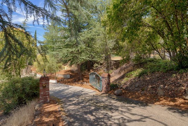 24126 Green Valley Road, Auburn, CA 95602