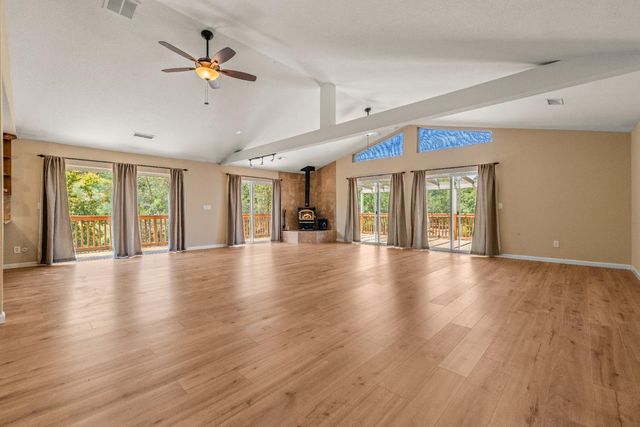 24126 Green Valley Road, Auburn, CA 95602