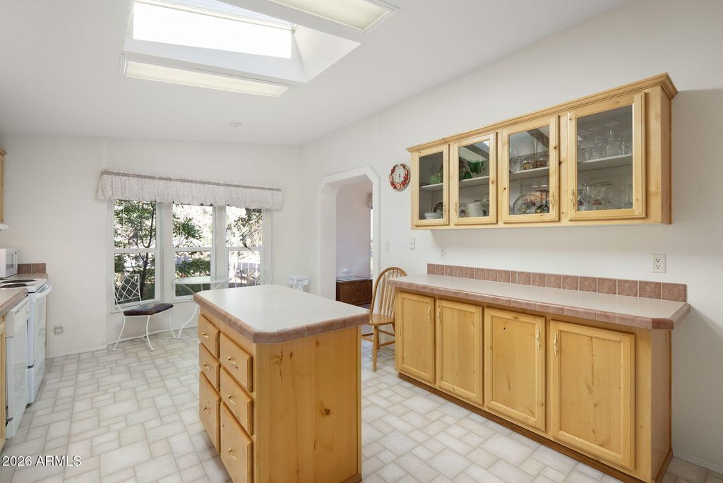 Image 13 of property listing at 5332 N CLEONNA Drive, Strawberry, AZ 85544