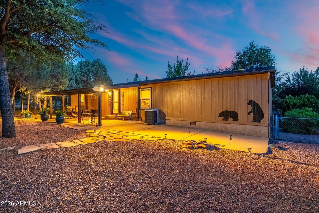 Image 31 of property listing at 5332 N CLEONNA Drive, Strawberry, AZ 85544