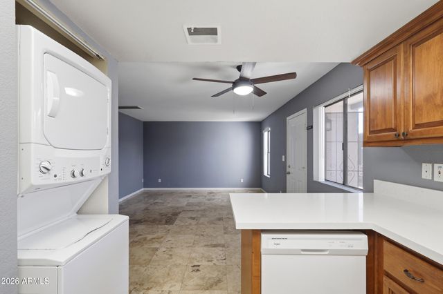 3635 N 37TH Street 7, Phoenix, AZ 85018