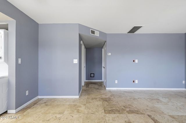 3635 N 37TH Street 7, Phoenix, AZ 85018