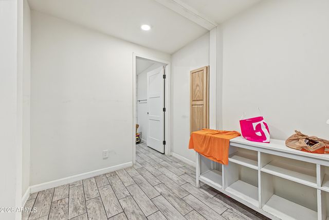 3332 W MONTEROSA Street, Phoenix, AZ 85017