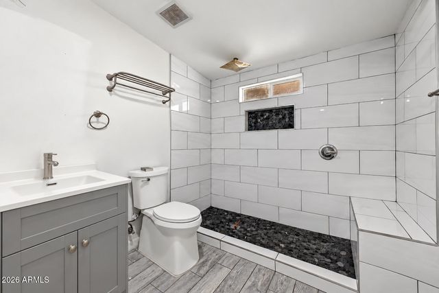 3332 W MONTEROSA Street, Phoenix, AZ 85017