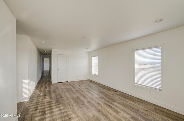 34489 W SOUTH MOUNTAIN Avenue, Tonopah, AZ 85354