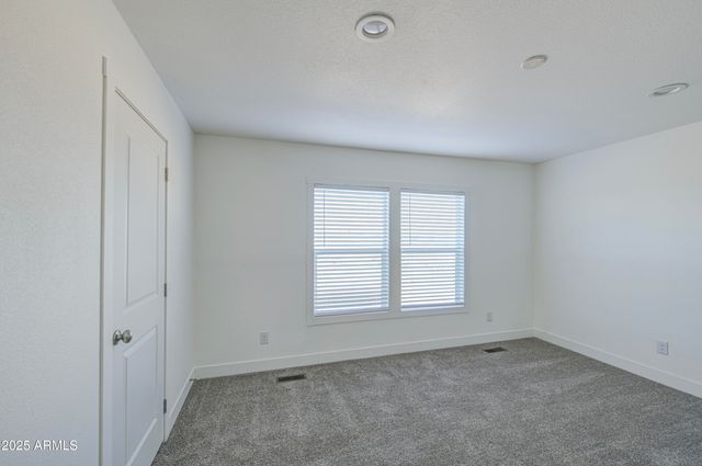 34489 W SOUTH MOUNTAIN Avenue, Tonopah, AZ 85354