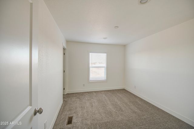 34489 W SOUTH MOUNTAIN Avenue, Tonopah, AZ 85354