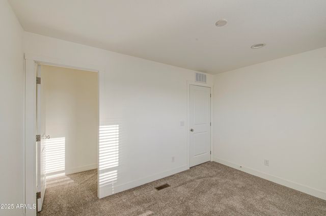 34489 W SOUTH MOUNTAIN Avenue, Tonopah, AZ 85354