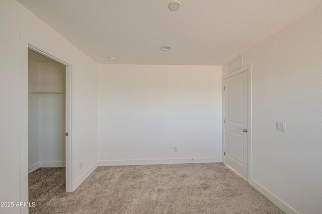 34489 W SOUTH MOUNTAIN Avenue, Tonopah, AZ 85354