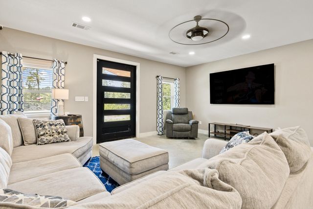 9508 E Sardis Road, Mabelvale, AR 72103