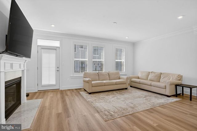 7449 ROCKY CREEK TER, Annandale, VA 22003
