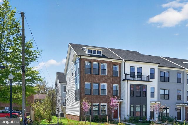 7449 ROCKY CREEK TER, Annandale, VA 22003
