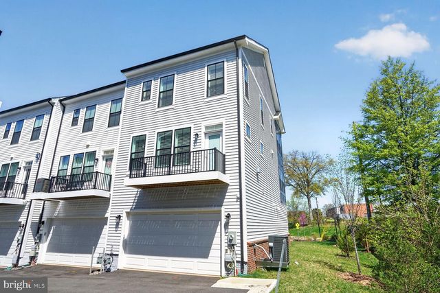 7449 ROCKY CREEK TER, Annandale, VA 22003