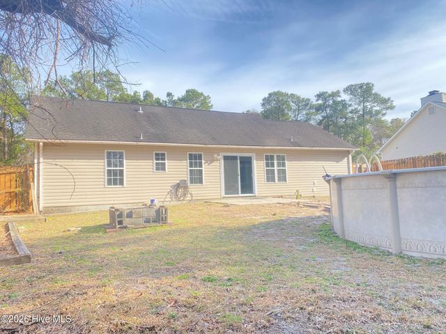 209 Adele Court, Wilmington, NC 28412