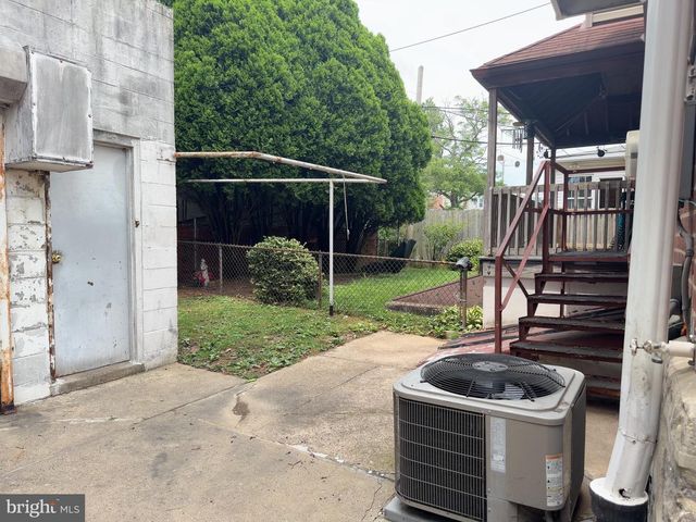 7476 OXFORD AVE, Philadelphia, PA 19111