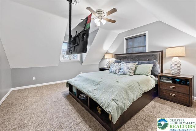 21 Lenape Drive, East Stroudsburg, PA 18302