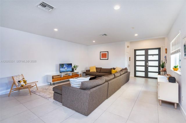 3167 Mary St 1, Miami, FL 33133