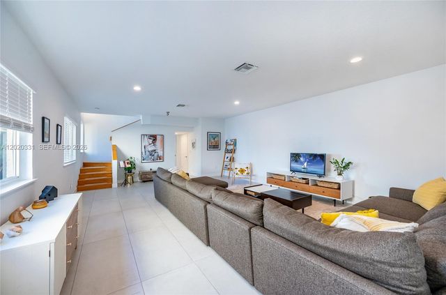 3167 Mary St 1, Miami, FL 33133