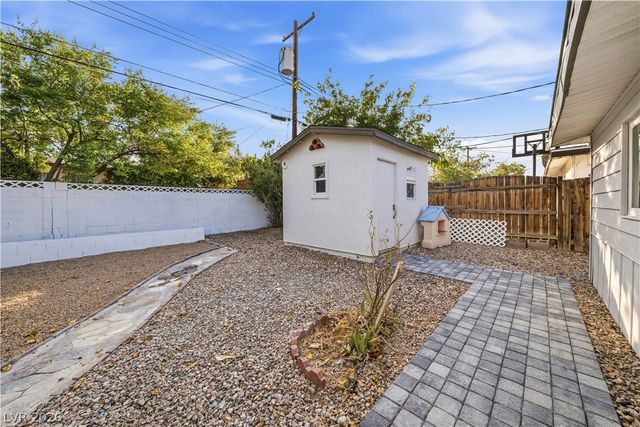 3629 Florrie Avenue, Las Vegas, NV 89121